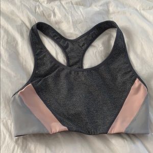 Old Navy Active Sports Bra